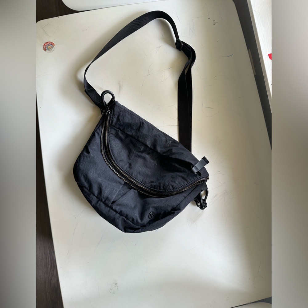 Lululemon all festival bag
